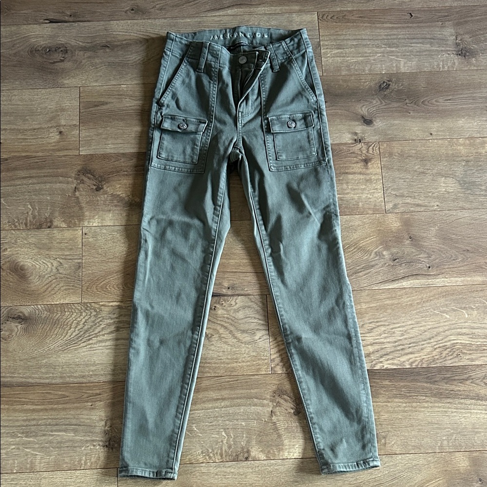 American Eagle Skinny Jeans